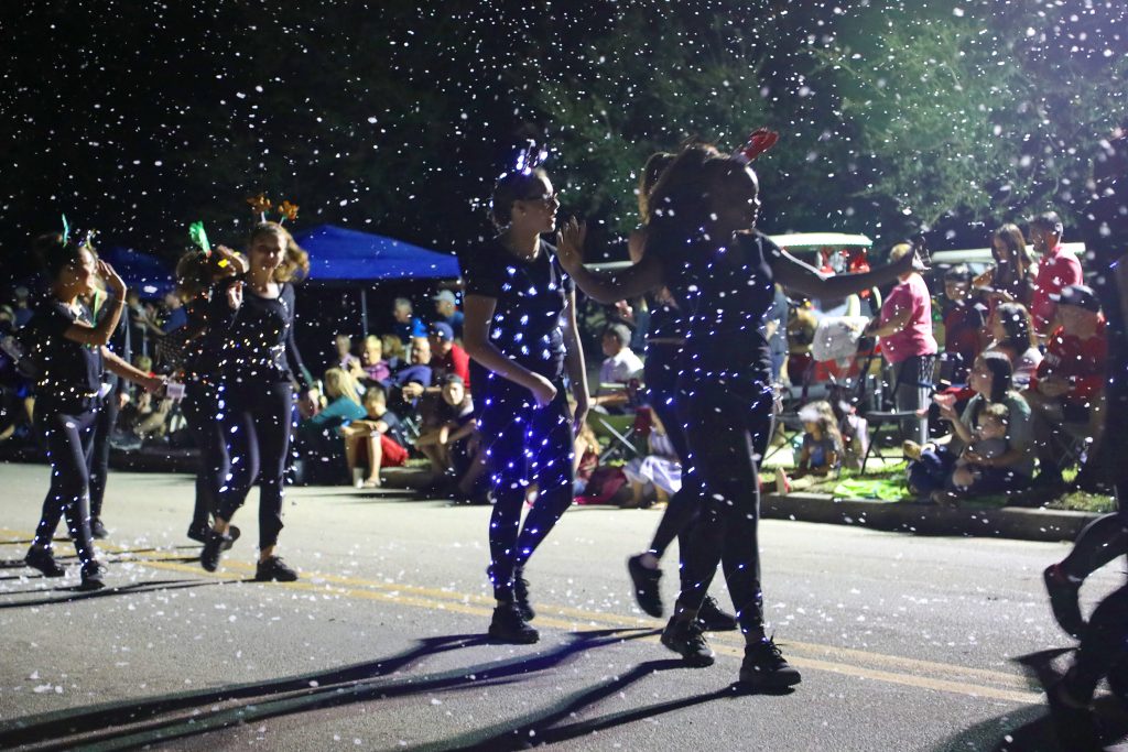 Announcing the 9th Annual LIGHT UP VIERA Holiday Parade Viera