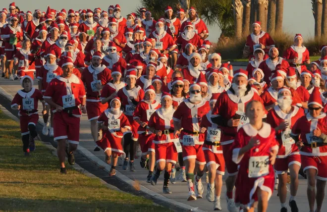 Run Run Santa 1 Mile